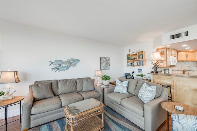 APT-203 - 6745 Seacomber Dr, Condo with 2 bedrooms, 2 bathrooms and null parking in Port Aransas TX | Image 7