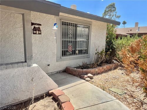 6461 W Viking Rd, Las Vegas, NV, 89103-2153 | Card Image