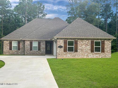 51 Cane Bend Dr, Carriere, MS, 39426-9345 | Card Image