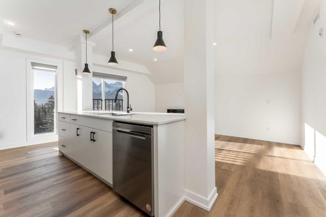 310 - 1717A Mountain Avenue, Condo with 2 bedrooms, 2 bathrooms and 1 parking in Canmore AB | Image 6