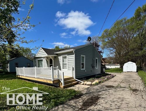 628 Aiken St, Owosso, MI, 48867-3904 | Card Image