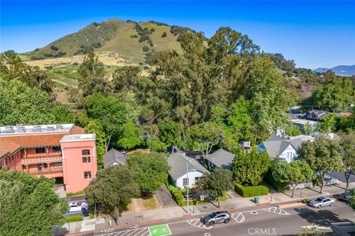 452 Higuera St, San Luis Obispo, CA, 93401-3833 | Card Image
