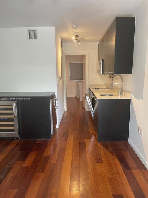 apt-115-1550 Pennsylvania Ave, Miami Beach, FL, 33139-3699 | Card Image