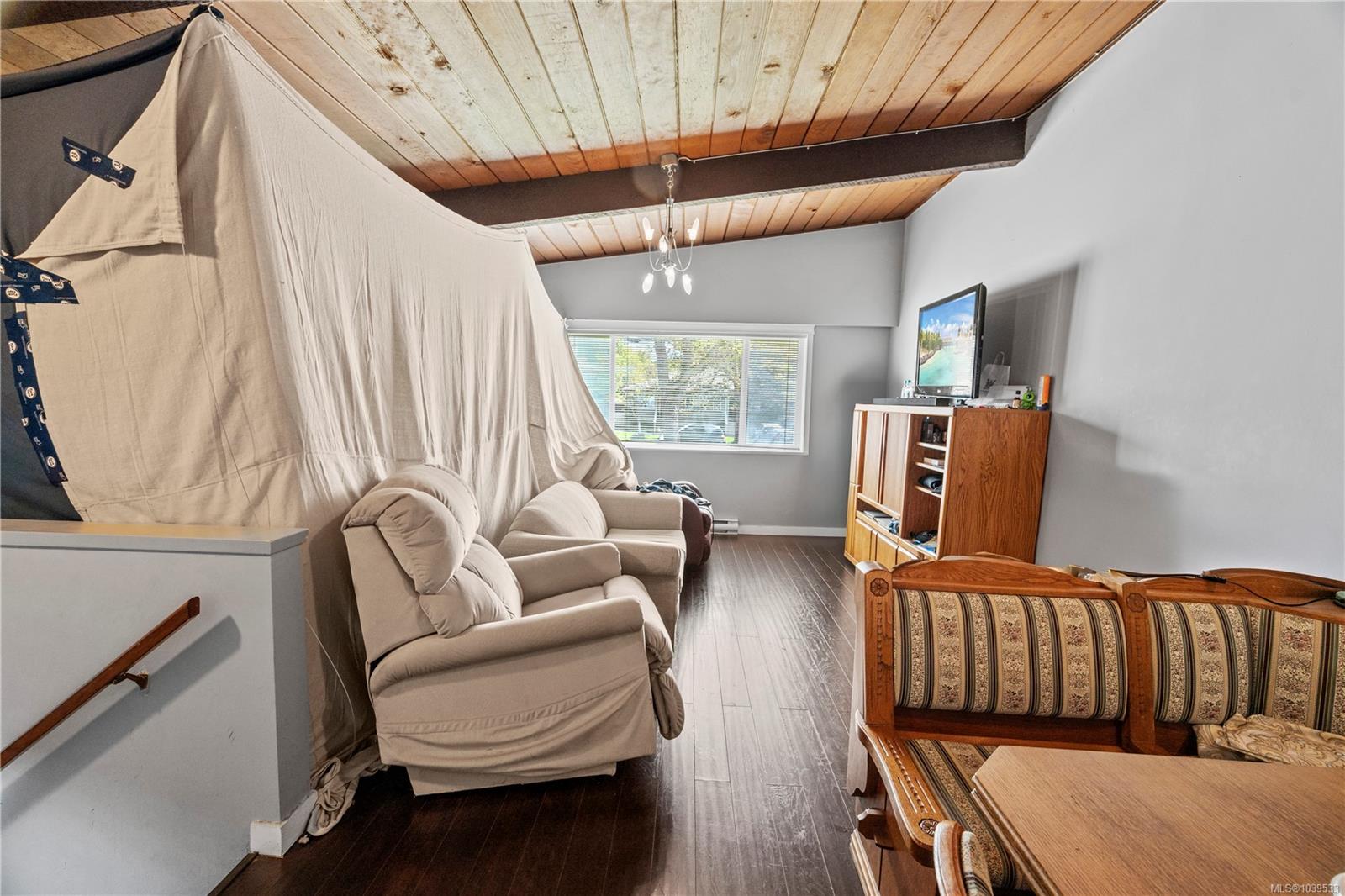 Residential in Saanich 5