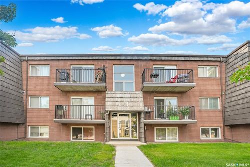11-20 Assiniboine Dr, Saskatoon, SK, S7K1H2 | Card Image