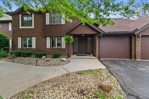 2513 E Lakeshore Dr, Crown Point, IN, 46307 | Card Image