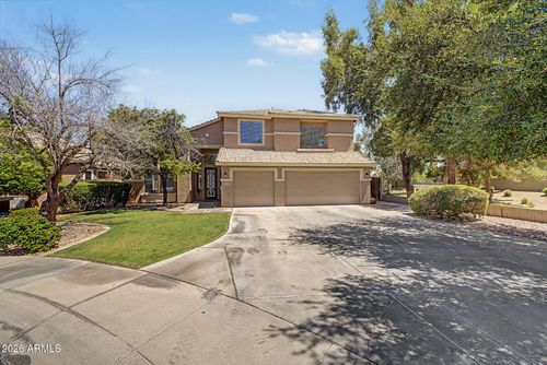 680 E Betsy Lane, Gilbert, AZ, 85296 | Card Image