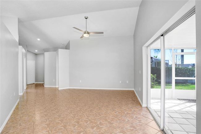 31332 Wrencrest Dr, House other with 3 bedrooms, 2 bathrooms and null parking in WESLEY CHAPEL FL | Image 7