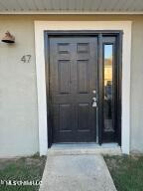 47-1625 Martin Bluff Rd, Gautier, MS, 39553-4313 | Card Image