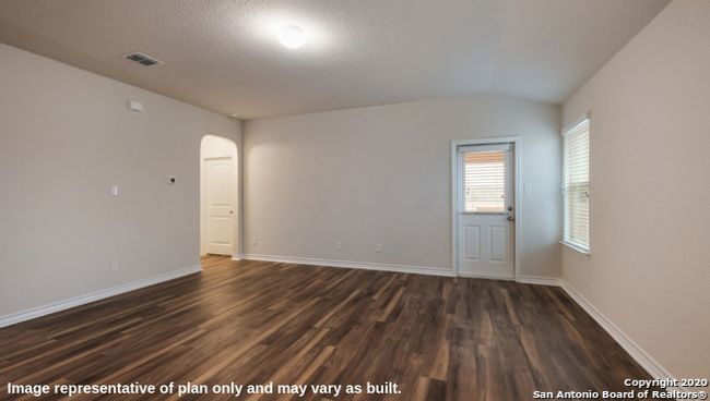 14827 Sabine Loop Rd, House other with 3 bedrooms, 2 bathrooms and null parking in San Antonio TX | Image 16
