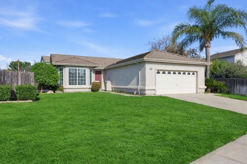 1131 Meadowbrook Court, Manteca, CA, 95336 | Card Image