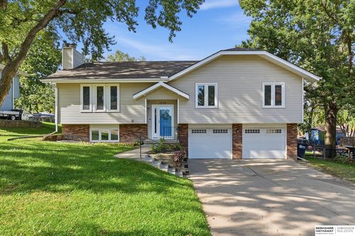1316 S 162nd Avenue, Omaha, NE, 68130 | Card Image