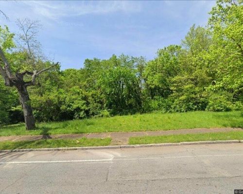 2721 Glass St, Chattanooga, TN, 37406-2065 | Card Image