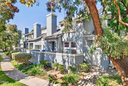 4993 Telephone Rd, Ventura, CA, 93003-5249 | Card Image