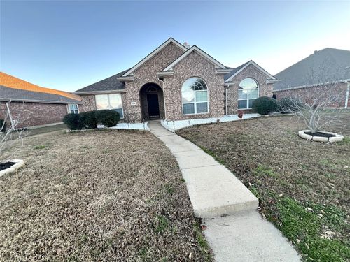 1304 E Oak St, Wylie, TX, 75098-5180 | Card Image