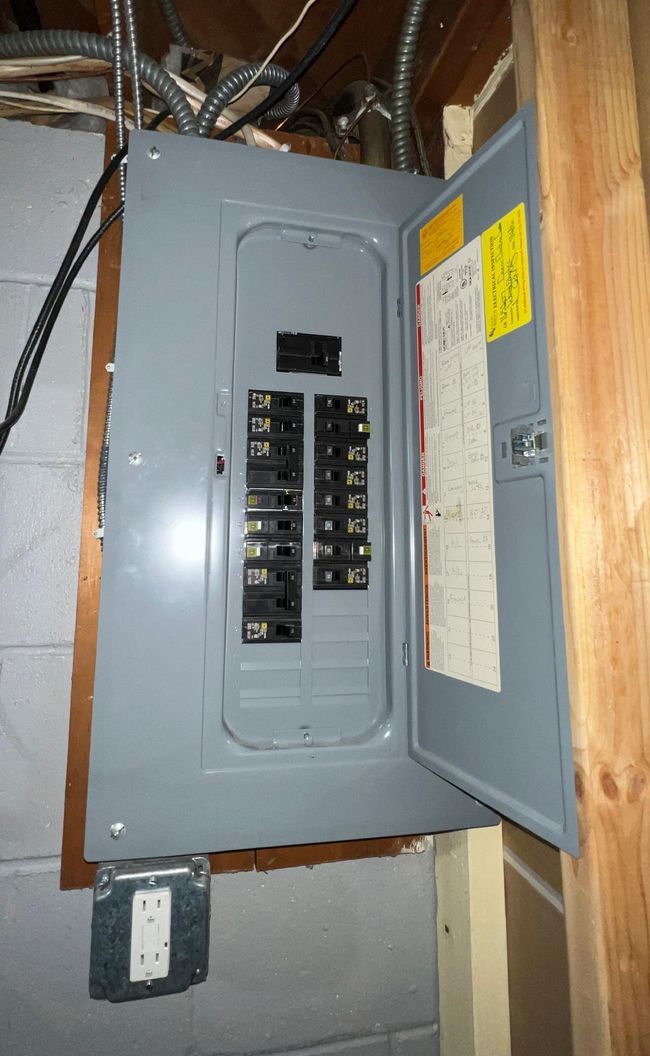 Electrical panel.JPG | Image 18