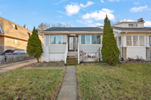 419 W 12 Mile Rd, Royal Oak, MI, 48073-4036 | Card Image