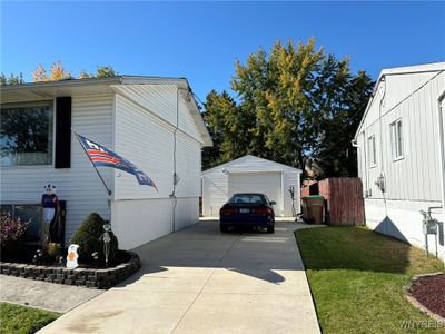 58 Mayberry Drive W, House other with 3 bedrooms, 1 bathrooms and null parking in Cheektowaga NY | Image 2