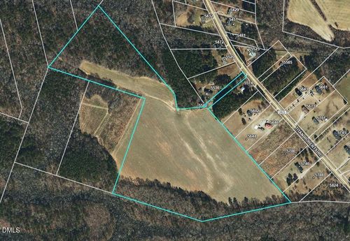 5562 Titan Roberts Rd, Erwin, NC, 28339-8597 | Card Image
