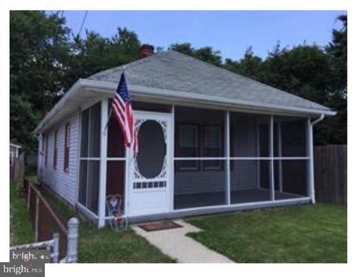 18 Broad St, PENNSVILLE, NJ, 08070 | Card Image