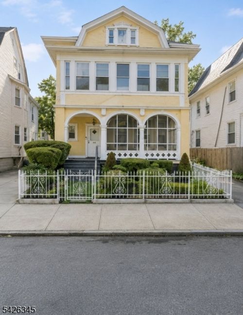 3-44 Treacy Ave, Newark, NJ, 07108-1513 | Card Image