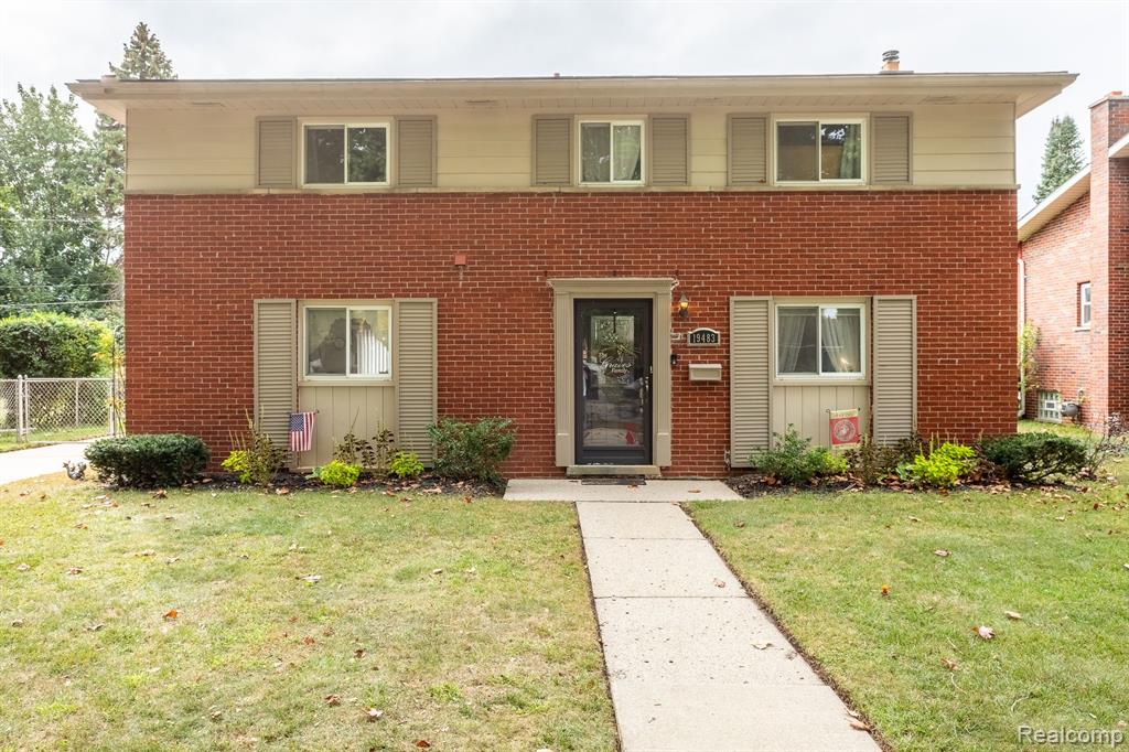Osmus St, Livonia, MI 48152