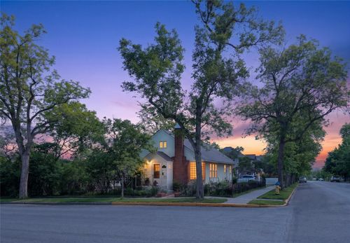 910 Madison Avenue, Helena, MT, 59601 | Card Image