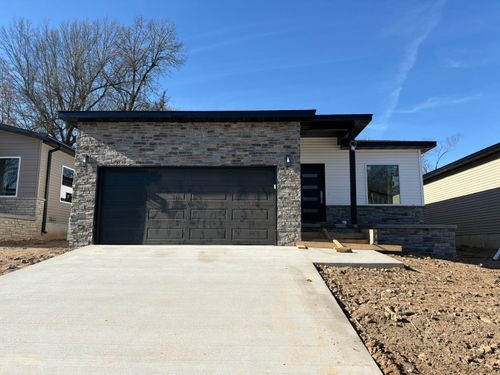 2613 N Prospect Ave, Springfield, MO, 65803-4271 | Card Image