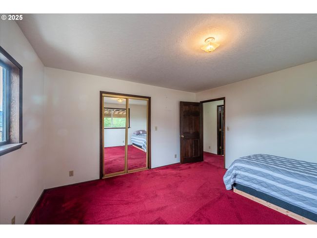 Bedroom-Main | Image 15