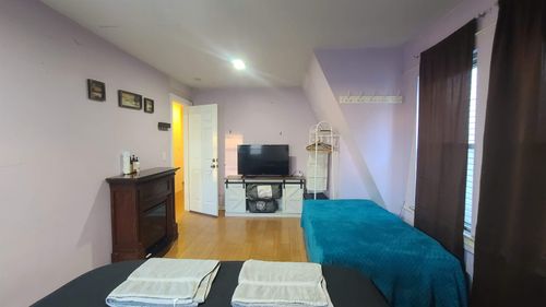 apt-3r-42 49th St, Weehawken, NJ, 07086-7289 | Card Image