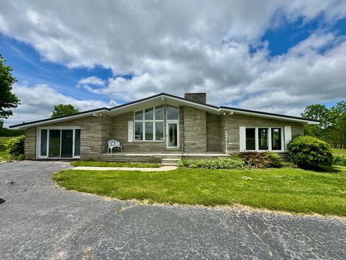 1039 Old Martha Washington Rd, Clarkrange, TN, 38553-5207 | Card Image