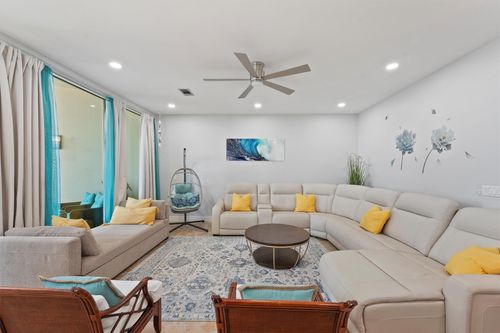 unit-319-10327 Termini San Luis Pass Rd, Galveston, TX, 77554-8854 | Card Image