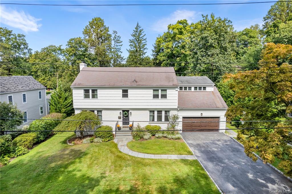 Robinhood Rd, White Plains, NY 10605