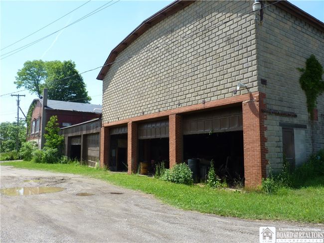 124 E Main St, Home with 0 bedrooms, 0 bathrooms and 5 parking in Sherman NY | Image 26
