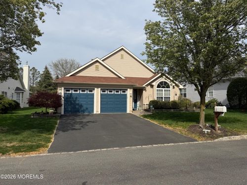 26 Ivy Hill Rd, Lakewood, NJ, 08701-5772 | Card Image