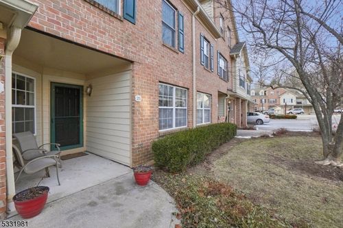 25 Cadence Ct, Morristown, NJ, 07960-6983 | Card Image