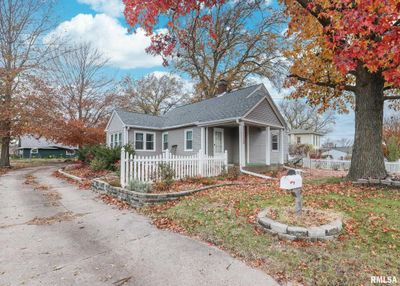 2420 Jersey Ridge Road, House other with 3 bedrooms, 2 bathrooms and null parking in Davenport IA | Image 1