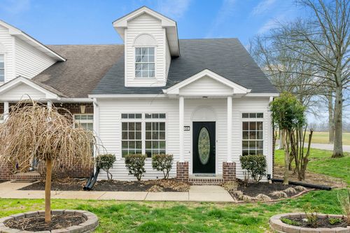 106 Daultons Pl, Portland, TN, 37148-1770 | Card Image