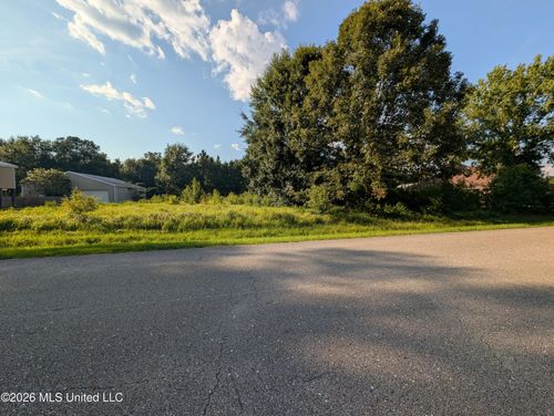 2384 Coelho Way, Diamondhead, MS, 39525 | Card Image