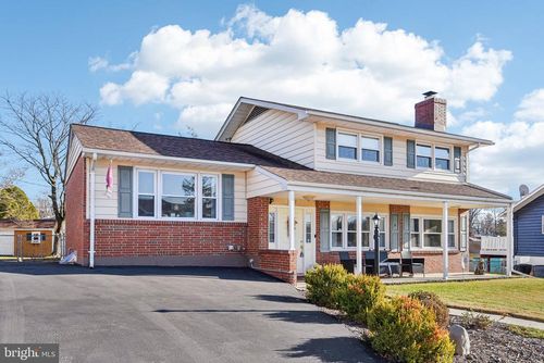 1412 Mount Airy Rd, Baltimore, MD, 21237-1822 | Card Image