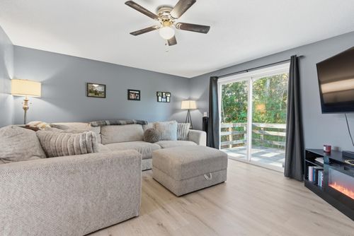 71 Goshen Dr, Loudon, NH, 03307-1300 | Card Image