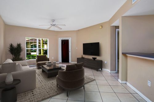 apt-109-5060 Fairways Cir, Vero Beach, FL, 32967-7445 | Card Image