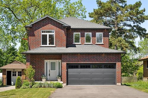 445 Garden St, Cambridge, ON, N3H4E1 | Card Image