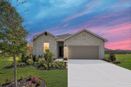 588 Day Station Dr, Dayton, TX, 77535-7071 | Card Image