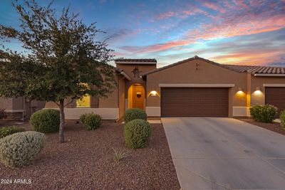 41692 W Monsoon Lane, Home with 2 bedrooms, 2 bathrooms and null parking in Maricopa AZ | Image 1