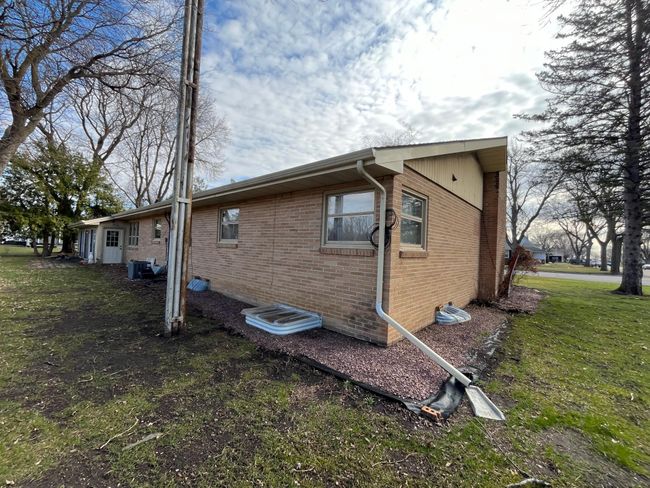 Southwest corner | Image 35