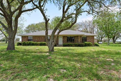 1518 County Road 307, El Campo, TX, 77437-4891 | Card Image