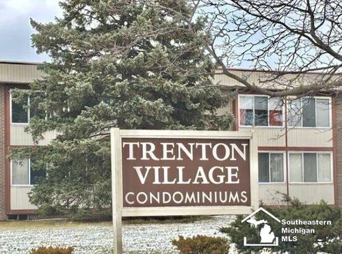 3911 Fort St, Trenton, MI, 48183-4178 | Card Image