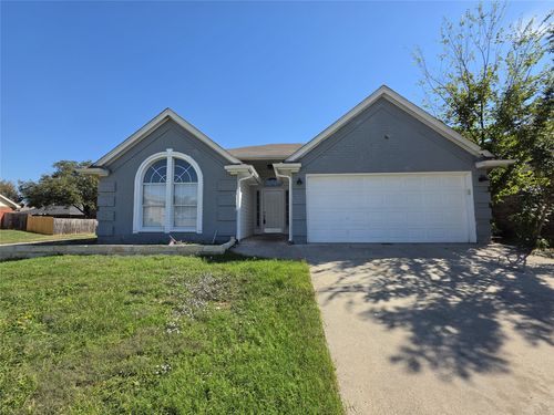 2968 Thames Trail, Fort Worth, TX, 76118 | Card Image