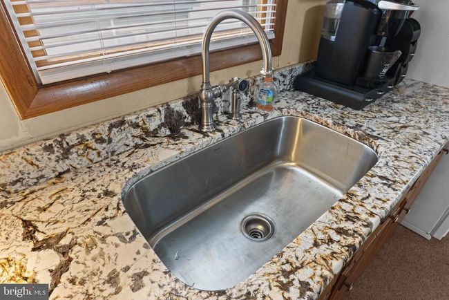 305 Chestnut St, House other with 2 bedrooms, 1 bathrooms and null parking in Freemansburg PA | Image 9